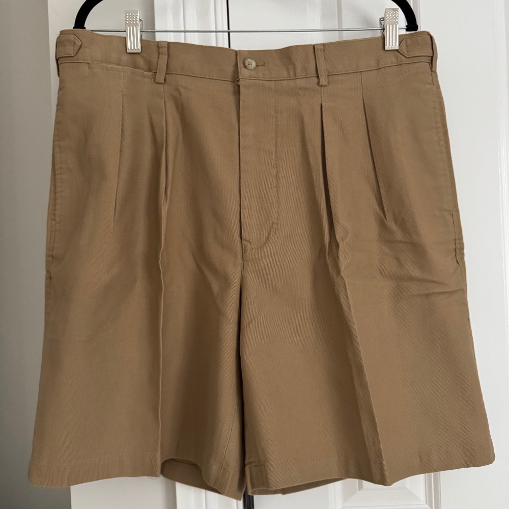 Façonnable MEN’S Pleated Shorts Size 38 Khaki Beige 100% Cotton NWT
